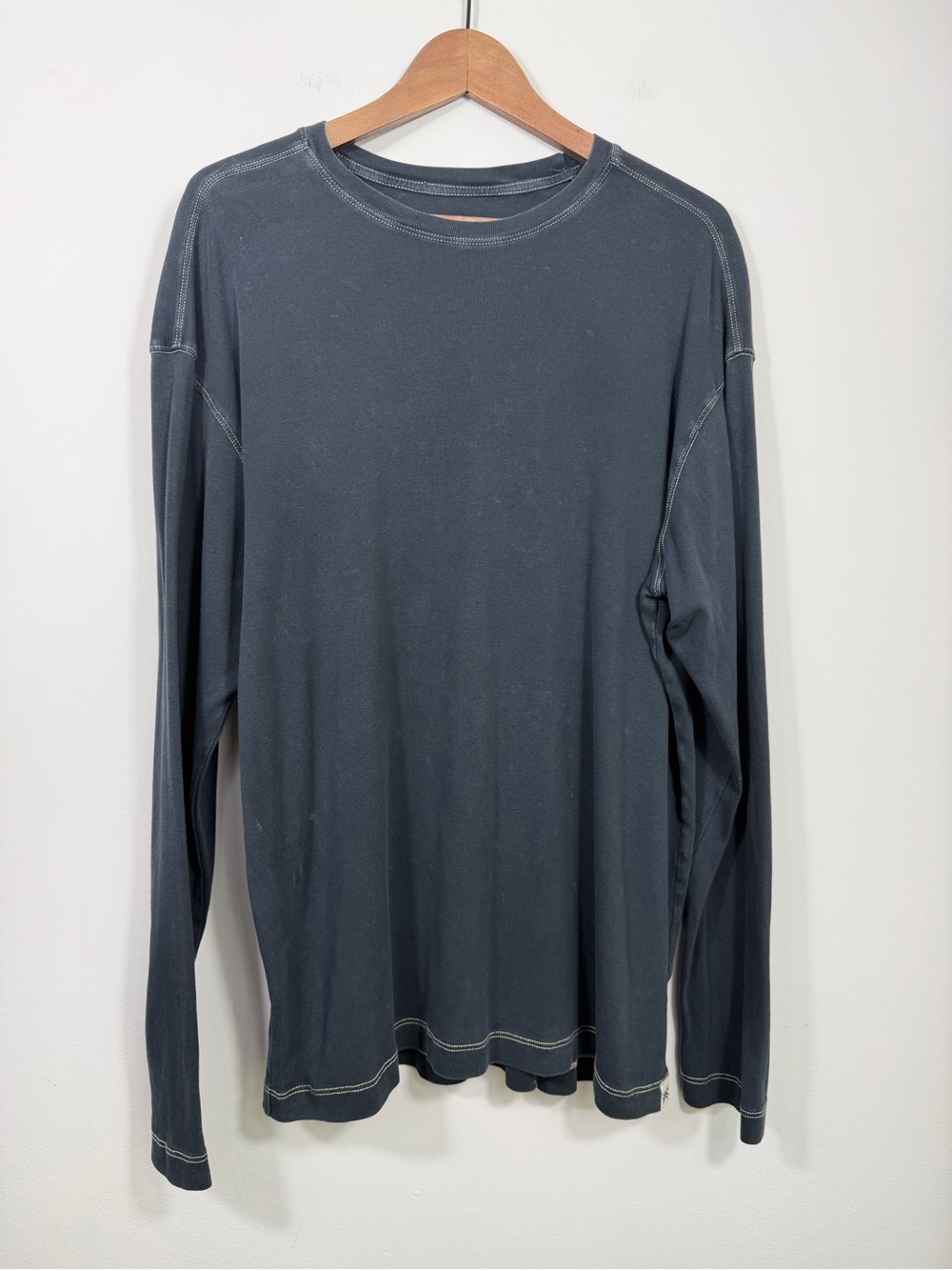 Agave Men’s Large Blue Gray Long Sleeve Contrast Stitch T-Shirt